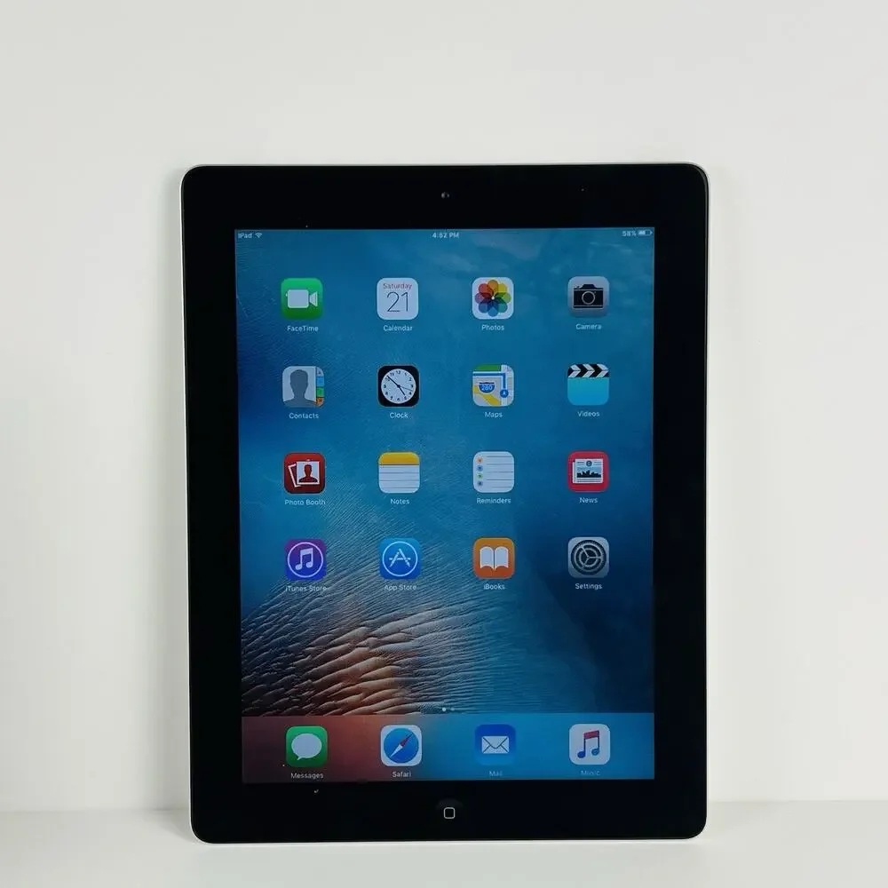 Apple iPad 2nd Gen A1395 WiFi - 16GB - Black MC769LL/A